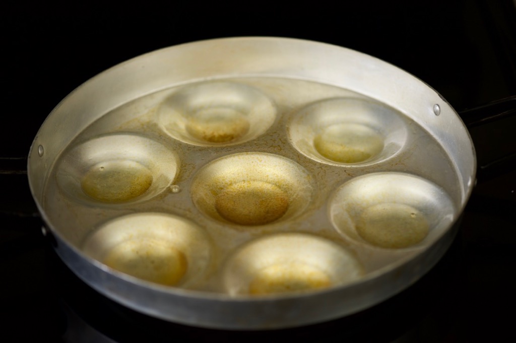 Mom's aajeh pan Mom's aajeh pan