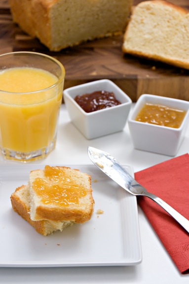 brioche with basil-infusef peach jam brioche_breakfast