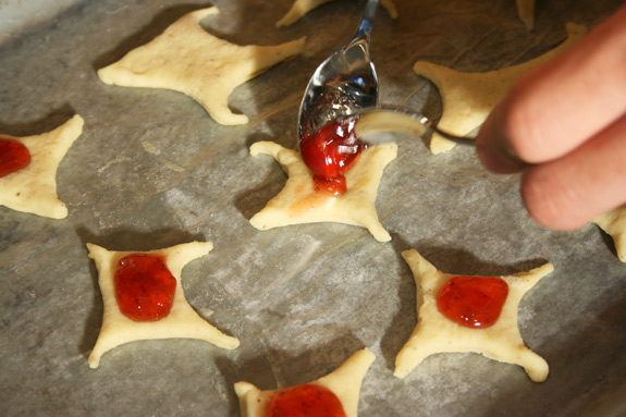 for the picky eaters who don't want date-filling strawberry topping
