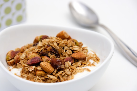 granola and yogurt