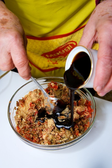 pomegranate molasses pomegranate molasses