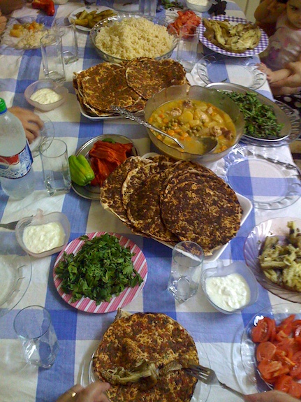 la7me el 3ajeen la7me el 3ajeen