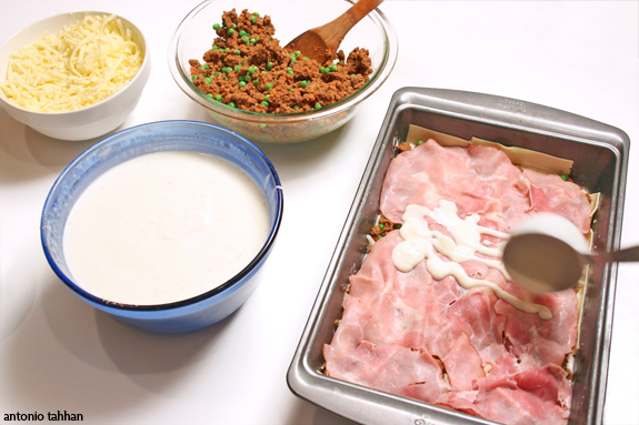 layering the pastitsio