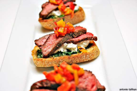 steak crostini